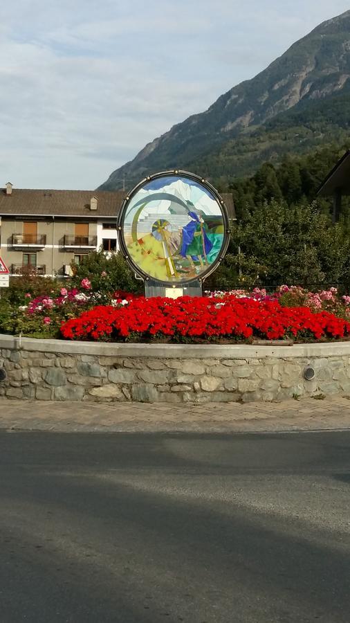 Apartamento Casa D'antan Aosta Exterior foto